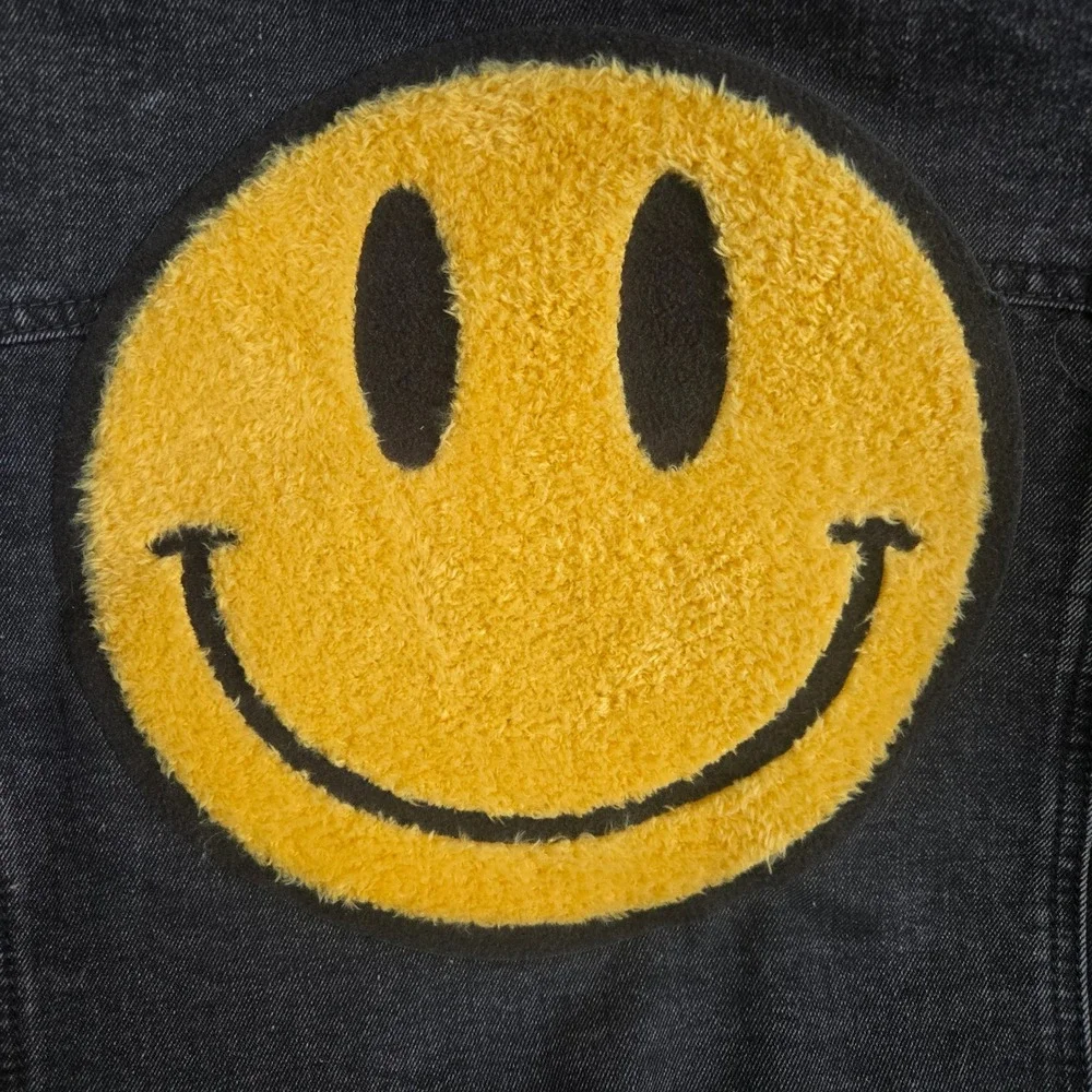 Trio Urban Black Distressed Cropped Denim Jacket Smiley Face Have a Nice Day S/M - Picture 4 of 6